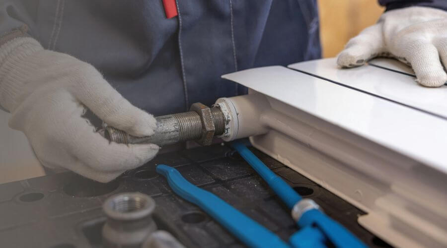 Expert burst pipe repair services in Pullman, MI